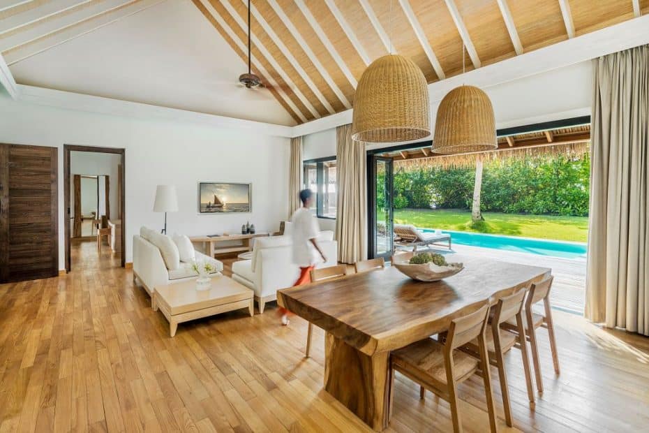 1024-Como-Maalifushi-Maalifushi_Beach_Villa_Living