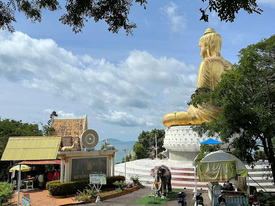 Big Buddha beim Wat Thong Chai