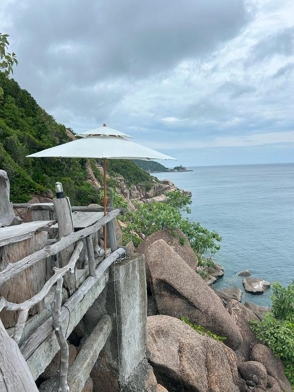 600-Moon-Dance-VP-20240918_043837440_iOS