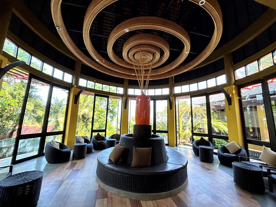 900 Lobby New Star Resort