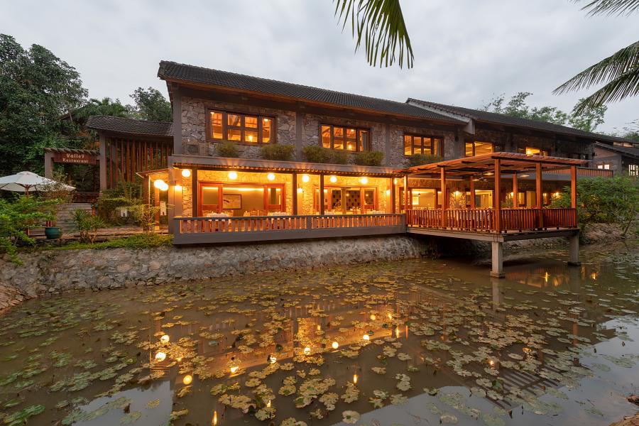 900-Pilgrim-Valley-Restaurant (5)