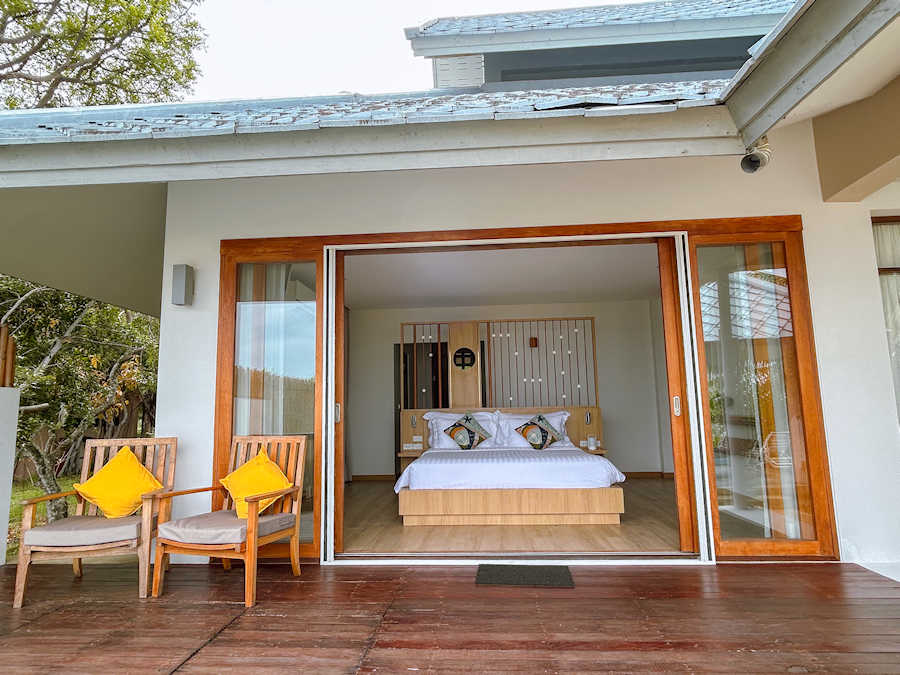 Web 900 Beachfront Villa 1