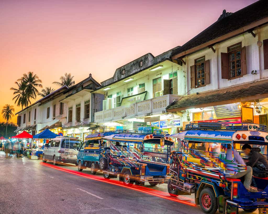 1024-5-4 Street in old town Luang Prabang, Laos shutterstock_583207558
