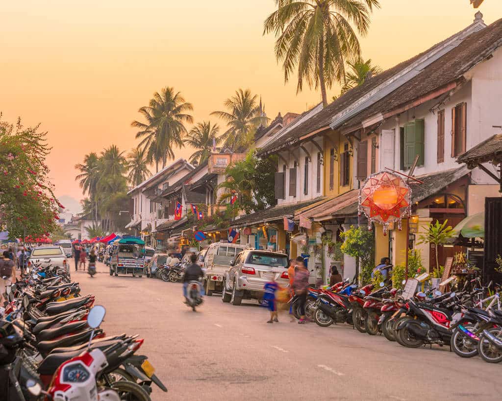 1024-5-4 Street in old town Luang Prabang, Laos shutterstock_583207567