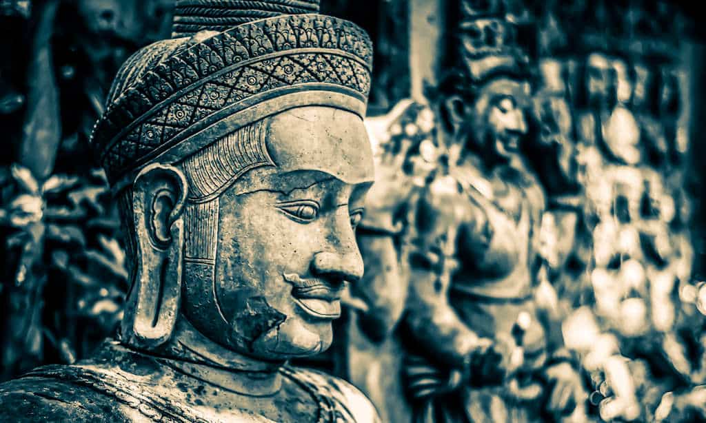 Statue eines Gottes