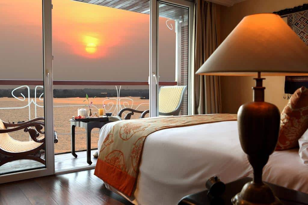 1024-Jayavarman - Deluxe Room Sunset