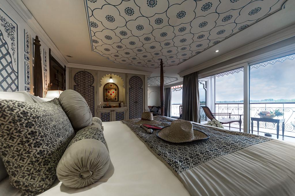 1024-heritage-line-i-lower-mekong-i-ship-i-the-jahan-i-signature-suites-03_53503877424_o