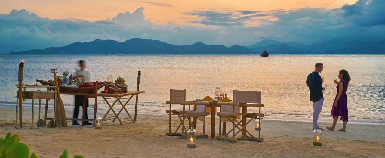 1280 Romantic_beach_barbecue_dinner_[8431-A4]